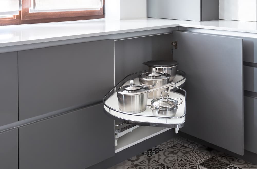 use of corner space in the kitchen